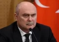 Feridun Sinirlioğlu kimdir? Kaç yaşında ve nereli? Feridun Sinirlioğlu kimdir? Kaç yaşında ve nereli?