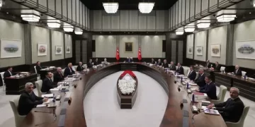 Kabine bugün Beştepe’de toplanıyor: Fon soruşturması ve Terörsüz Türkiye gündemde