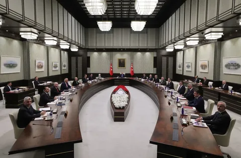 Kabine bugün Beştepe’de toplanıyor: Fon soruşturması ve Terörsüz Türkiye gündemde Kabine1 habermeydan