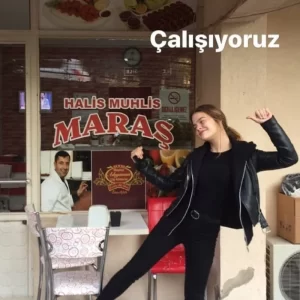 Manifest üyesi Esin’in 9 yıl önceki hali ortaya çıktı Manifest uyesi Esin1 habermeydan