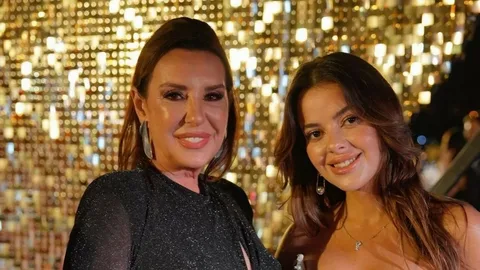 Perihan Savaş’ın gelini ona: Teyze diyor Perihan Savas gelini ona Teyze diyor habermeydan
