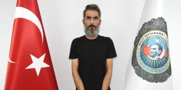 MİT’ten Reyhanlı saldırısı operasyonu: Ömer el-Hatip Avrupa’ya kaçarken yakalandı MİT’ten Reyhanlı saldırısı operasyonu: Ömer el-Hatip Avrupa’ya kaçarken yakalandı