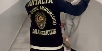 Sahte Başsavcı Vekili Oyunu Son Buldu: Milyonluk Vurgun Yapan Çete Yakalandı