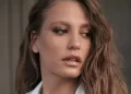 Serenay Sarıkaya’ya restoranda tanışma notu