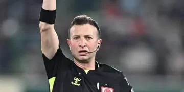 Hakemler dosyasında yeni gelişme: Yasin Kol ve Göktuğ Hazar Erel adliyeye sevk edildi Hakemler dosyasında yeni gelişme: Yasin Kol ve Göktuğ Hazar Erel adliyeye sevk edildi