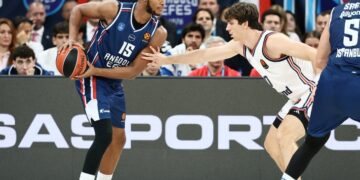 Anadolu Efes 93-101 Bayern Münih Anadolu Efes 93-101 Bayern Münih