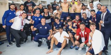 Antalyaspor, Bolu’da, bir attı 3 aldı!