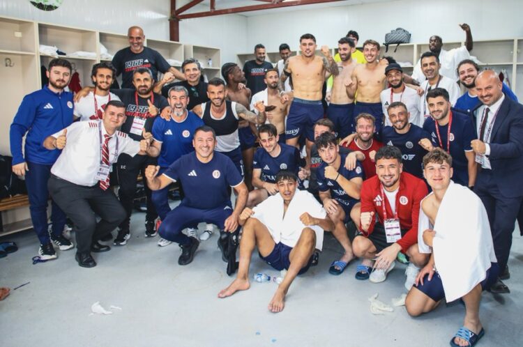 Antalyaspor, Bolu'da, bir attı 3 aldı! antalyaspor boluda bir atti 3 aldi habermeydan e1791641670442