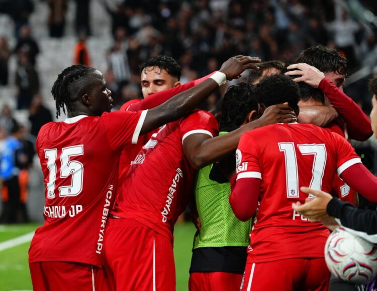 Beşiktaş, Başakşehir Önünde 3 Puanı 2 Golle Aldı! besiktas basaksehir onunde 3 puani 2 golle aldi habermeydan