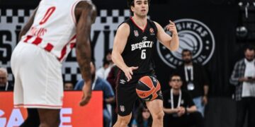 Beşiktaş, Olympiakos'a Evinde Kaybetti! Beşiktaş, Olympiakos’a Evinde Kaybetti!