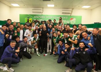 Bursaspor, Pendikspor'u 2 Golle Devirdi! Bursaspor, Pendikspor’u 2 Golle Devirdi!
