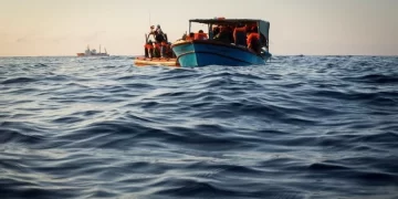 Göçmen teknesi battı: 15’i çocuk 109 kişi hayatını kaybetti