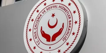 Antalya’daki çocuk güzellik yarışmasına bakanlıktan hukuki adım