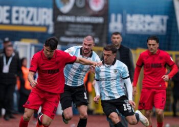 Çorum FK, Erzurum'dan 3 Puanla Döndü! Çorum FK, Erzurum’dan 3 Puanla Döndü!