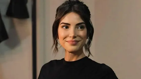Deniz Baysal’dan çarpıcı aşk açıklaması: Aşk tek başına yeterli değil deniz baysal ask tek basina yeterli degil habermeydan