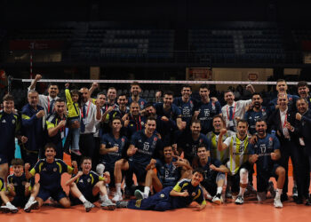 Fenerbahçe Medicana, Alanya Belediyespor'a Set Vermedi! Fenerbahçe Medicana, Alanya Belediyespor’a Set Vermedi!