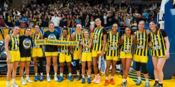 Fenerbahçe Tarfin 81-71 Flammes Carolo Basket Fenerbahçe Tarfin 81-71 Flammes Carolo Basket