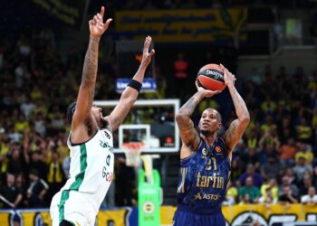 Fenerbahçe Tarfin 99-80 Zalgiris Kaunas