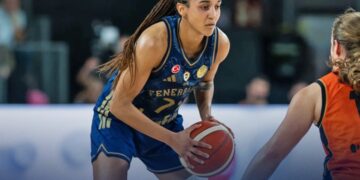 Fenerbahçe Tarfin, Valencia Basket Deplasmanında Farklı Kazandı!