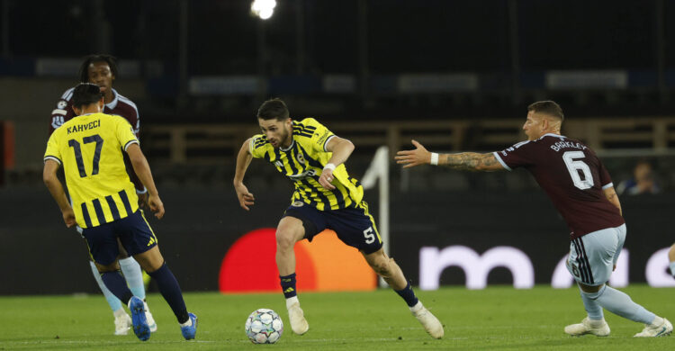 fenerbahceye ingilterede sok habermeydan 1 scaled e1792012833433
