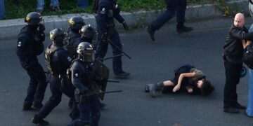 Fransa'da öğrenci protestoları ülke genelinde krize dönüştü Fransa’da öğrenci protestoları ülke genelinde krize dönüştü