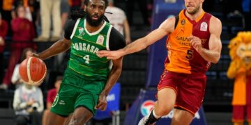 Galatasaray MCT Technic 88-93 Bursaspor Basketbol Galatasaray MCT Technic 88-93 Bursaspor Basketbol