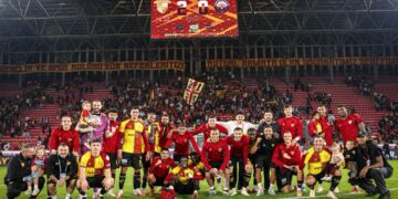 Göztepe, Çorum FK'yı 2 Golle Devirdi! Göztepe, Çorum FK’yı 2 Golle Devirdi!