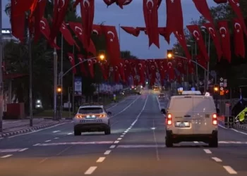 İstanbul’da 29 Ekim nedeniyle kapatılan yollar yeniden açıldı