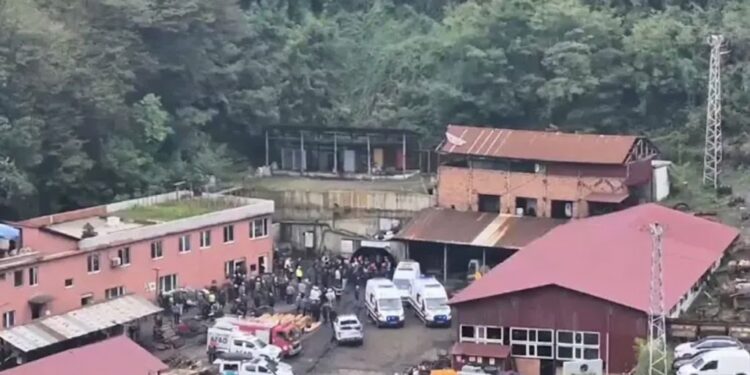 Zonguldak’ta maden ocağında grizu patlaması: Can kayıpları var!