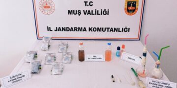 Muş'ta Uyuşturucuya Geçit Yok: 1 Tutuklama Muş’ta Uyuşturucuya Geçit Yok: 1 Tutuklama