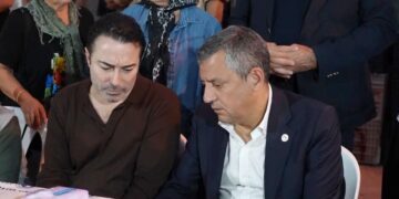 Özgür Özel’den Atilla Taş’a anlamlı taziye ziyareti