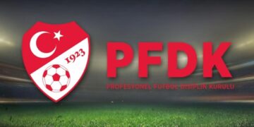 PFDK'dan, 4 Büyüklere Para Cezası! PFDK’dan, 4 Büyüklere Para Cezası!