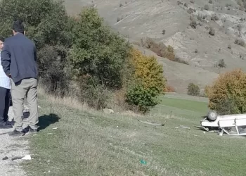 Sinop Boyabat'ta, 2 Otomobil Çarpıştı! Sinop Boyabat’ta, 2 Otomobil Çarpıştı!