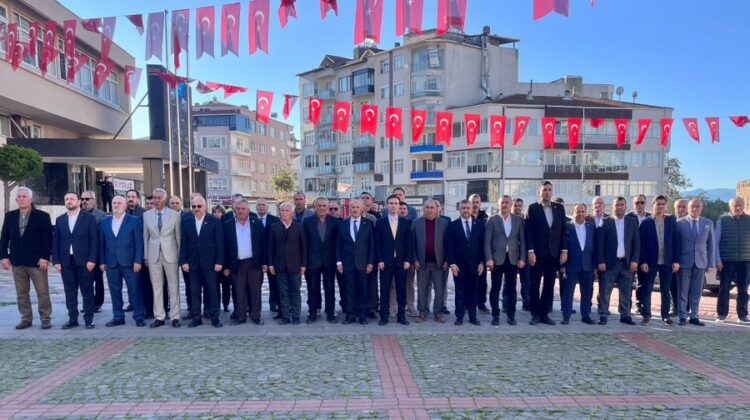 Sinop'ta, 19 Ekim Muhtarlar Günü Coşkuyla Kutlandı! sinopta 19 ekim muhtarlar gunu coskuyla kutlandi habermeydan e1792422953923
