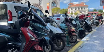Sinop'ta, Motosiklet Sayısı Otomobille Yarışıyor! Sinop’ta, Motosiklet Sayısı Otomobille Yarışıyor!