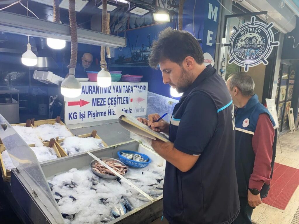 Sinop'ta, Perakende Balık Satış Noktalarına Sıkı Denetim! sinopta perakende balik satis noktalarina siki denetim habermeydan