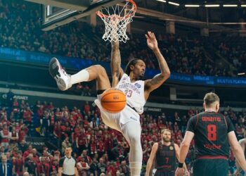 Trabzonspor, Şampiyonlar Ligi’nde İlk Yenilgisini Aldı!