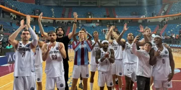Trabzonspor, Şampiyonlar Ligi’ne Galibiyetle Başladı!