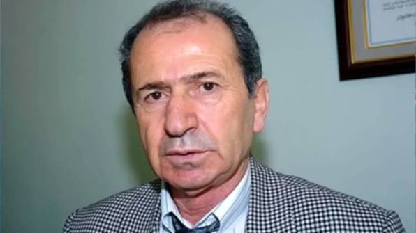 Eski OHAL Bölge Valisi Ünal Erkan hayatını kaybetti Eski OHAL Bölge Valisi Ünal Erkan hayatını kaybetti.