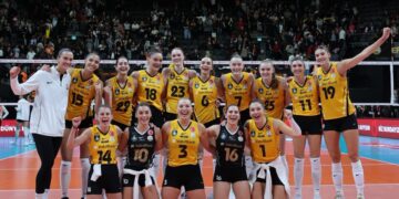 VakıfBank, Eczacıbaşı Deplasmanında Geri Döndü! VakıfBank, Eczacıbaşı Deplasmanında Geri Döndü!