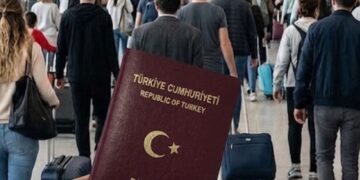 Türk vatandaşlarına Gürcistan’da 1 yıl vizesiz kalma hakkı Türk vatandaşlarına Gürcistan’da 1 yıl vizesiz kalma hakkı