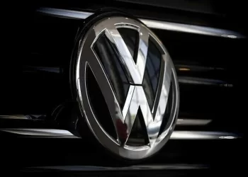 Volkswagen'de sert düşüş: Açıklanan rakamlar dikkat çekti Volkswagen’de sert düşüş: Açıklanan rakamlar dikkat çekti