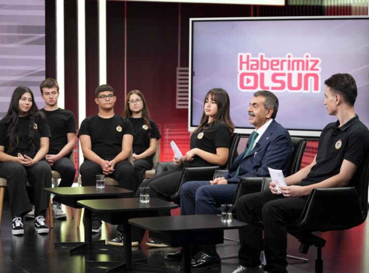 Bakan Tekin’den YKS ve yeni müfredat açıklaması: “Değişen tek şey senin müfredatından soru soracağız” yeni mufredat habermeydan